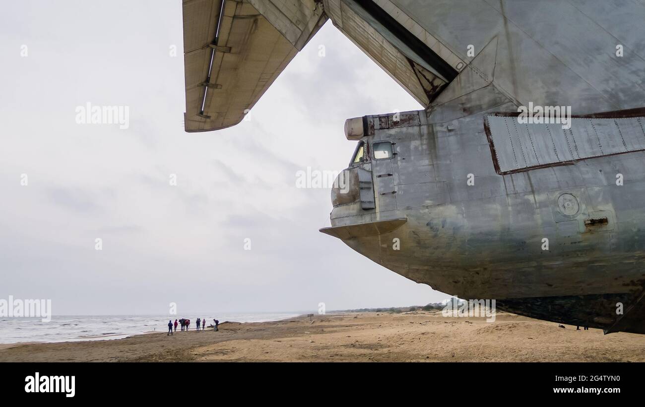 Rocket ship-ekranoplan project 903 "Lun" on the Caspian Sea shore ...
