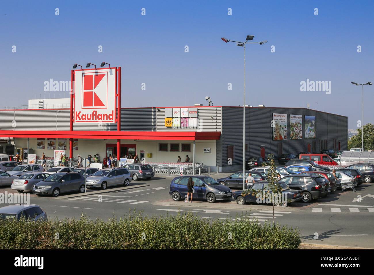 Parking and Kaufland store Stock Photo Alamy