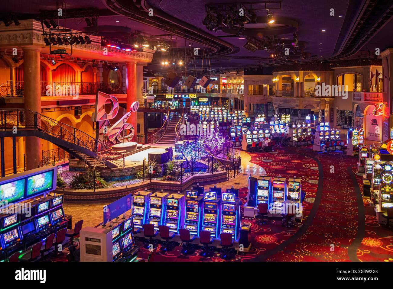 The Rio Rio all suite las vegas hotel and casino hi-res stock photography and ...