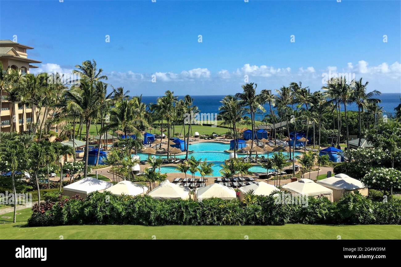 Tropical paradise pacific view hi-res stock photography and images - Alamy