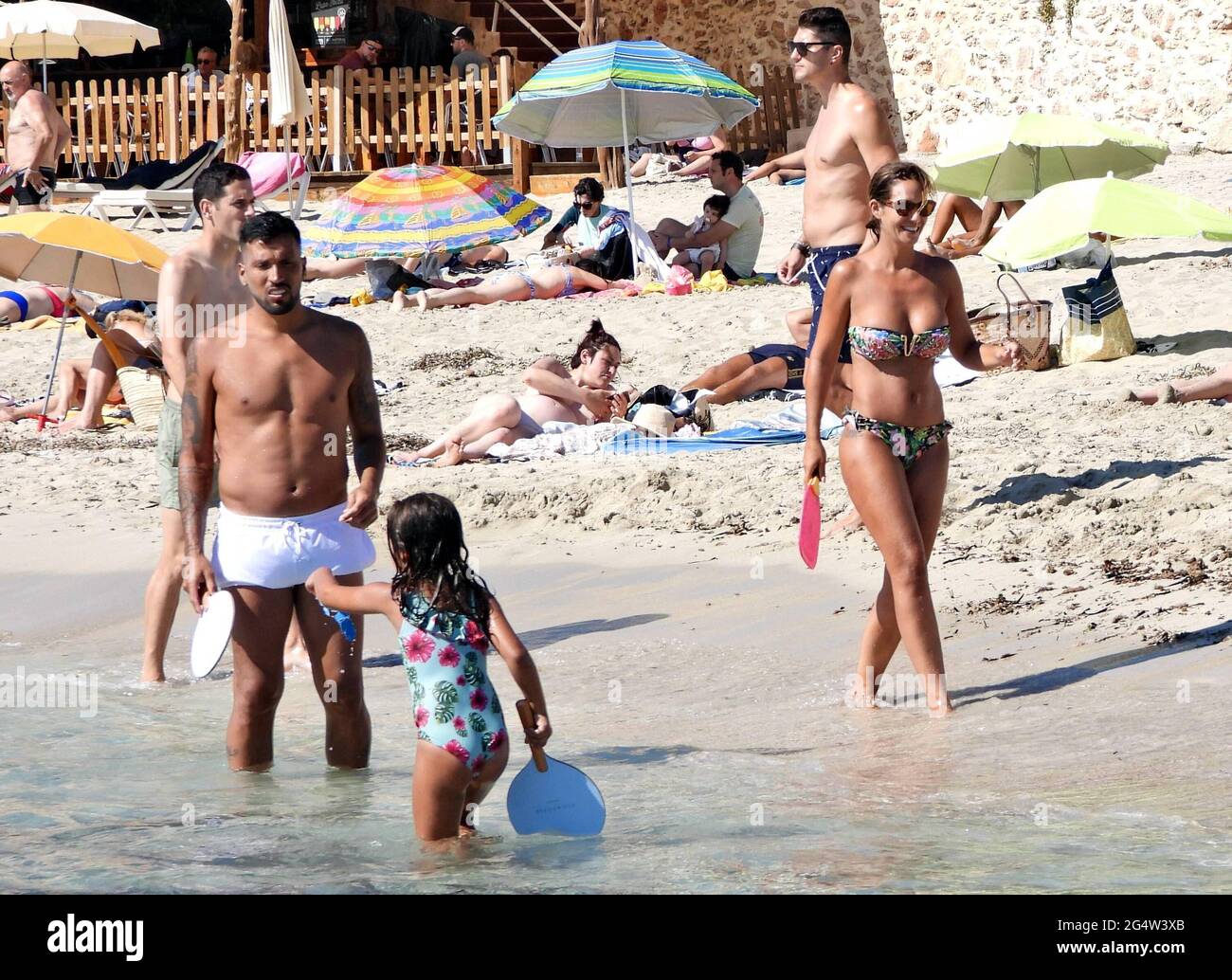 Ibiza, Spain. 23rd June, 2021. Tamara Gorro and Ezequiel Garay with their  children vacation in Ibiza, Wednesday, June 23, 2021 Credit: CORDON  PRESS/Alamy Live News Stock Photo - Alamy