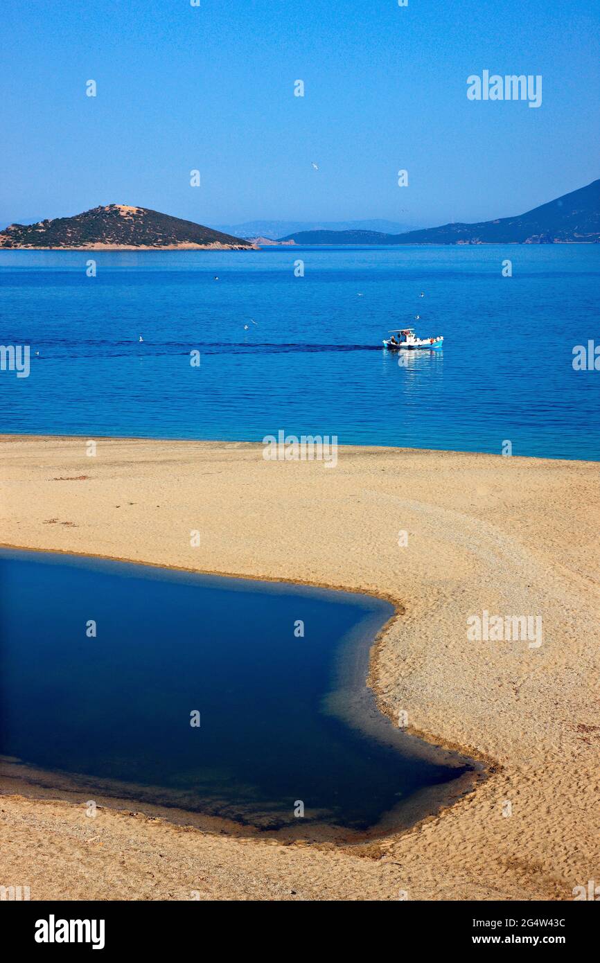 EVIA ('EUBOEA') ISLAND, GREECE. Chryssi Ammos (literally 'Golden Sand') beach, also known as 'Megali Ammos' ('big sand'), close to Marmari town. Stock Photo