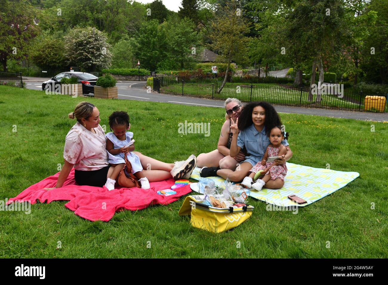 Picnic village hi-res stock photography and images - Alamy