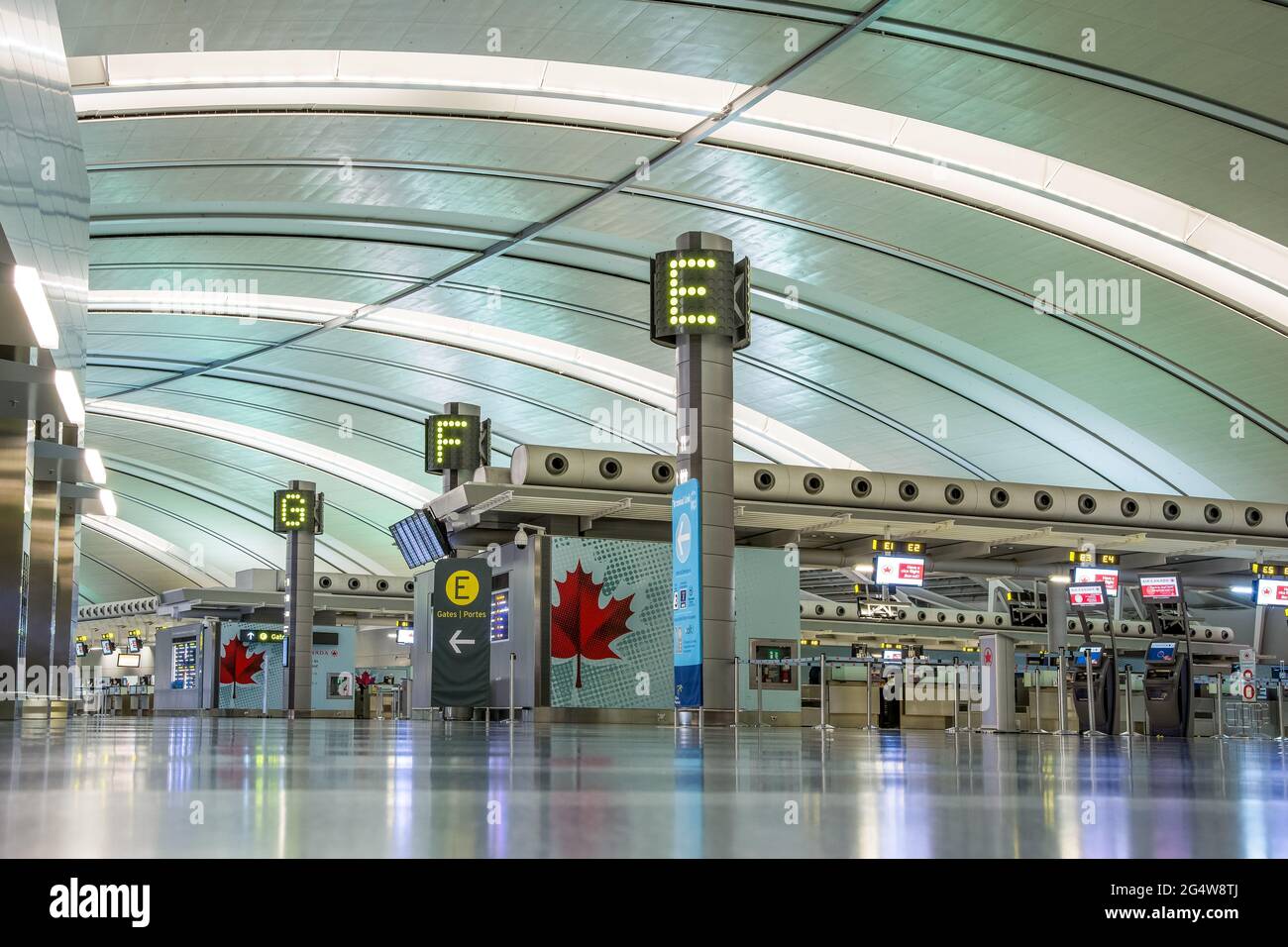 Toronto Pearson International Airport, one of the busiest airports in North America. Different areas of the Toronto Pearson International Airport Stock Photo