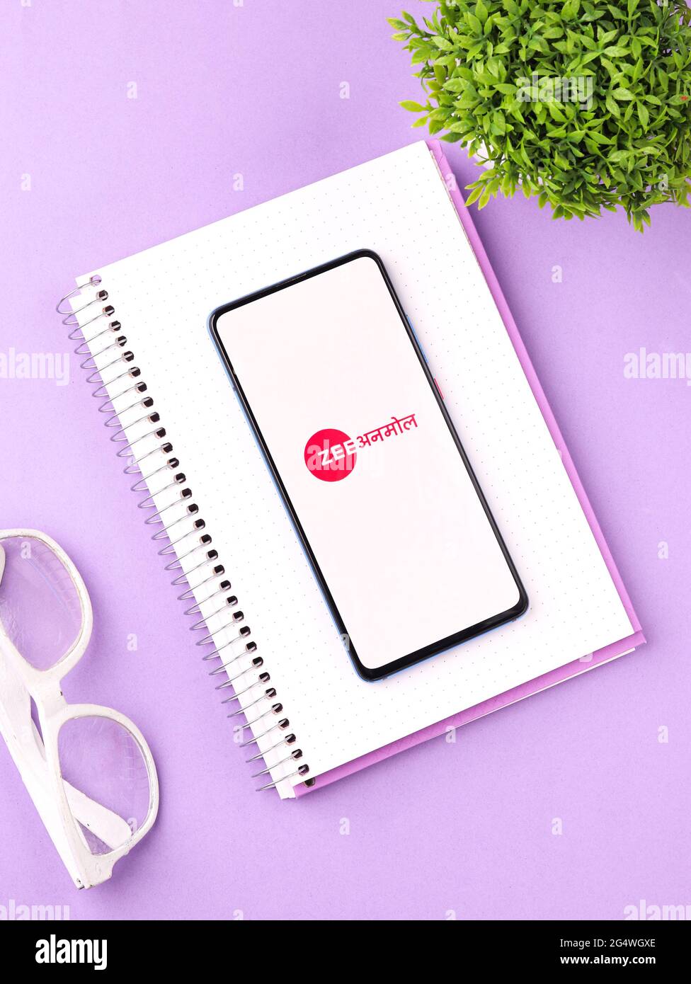 Zee Anmol logo on phone screen stock image Stock Photo - Alamy, image size:976x1390