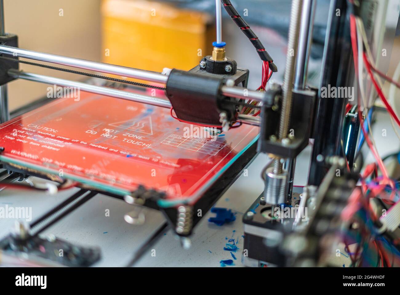 close up 3d printer conduct experiments in school Stock Photo