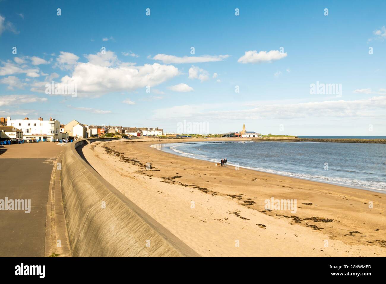 Newbiggin by the sea sea wall hires stock photography and images Alamy