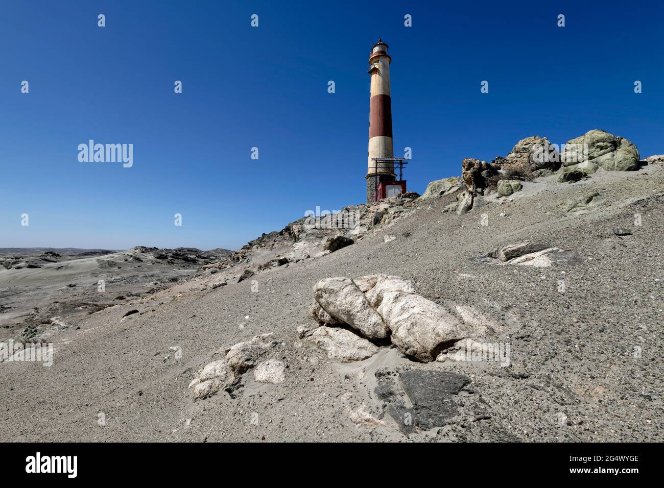 Lüderitz peninsula in the Sperrgebiet National Park: Lighthouse at Diaz Point, South Atlantic, Karas Region, Namibia Stock Photo