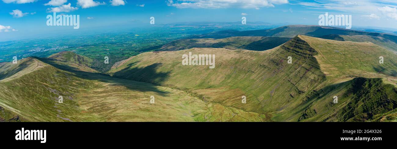 Panorama from Pen y Fan on the Cribyn, Brecon Beacons, Wales, England ...