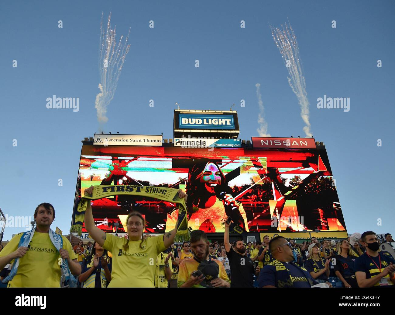 June 23 21 Nashville Sc Fans Stand During The National Anthem During The First Half Of An Mls Game Between Toronto Cf And The Nashville Sc At Nissan Stadium In Nashville Tn