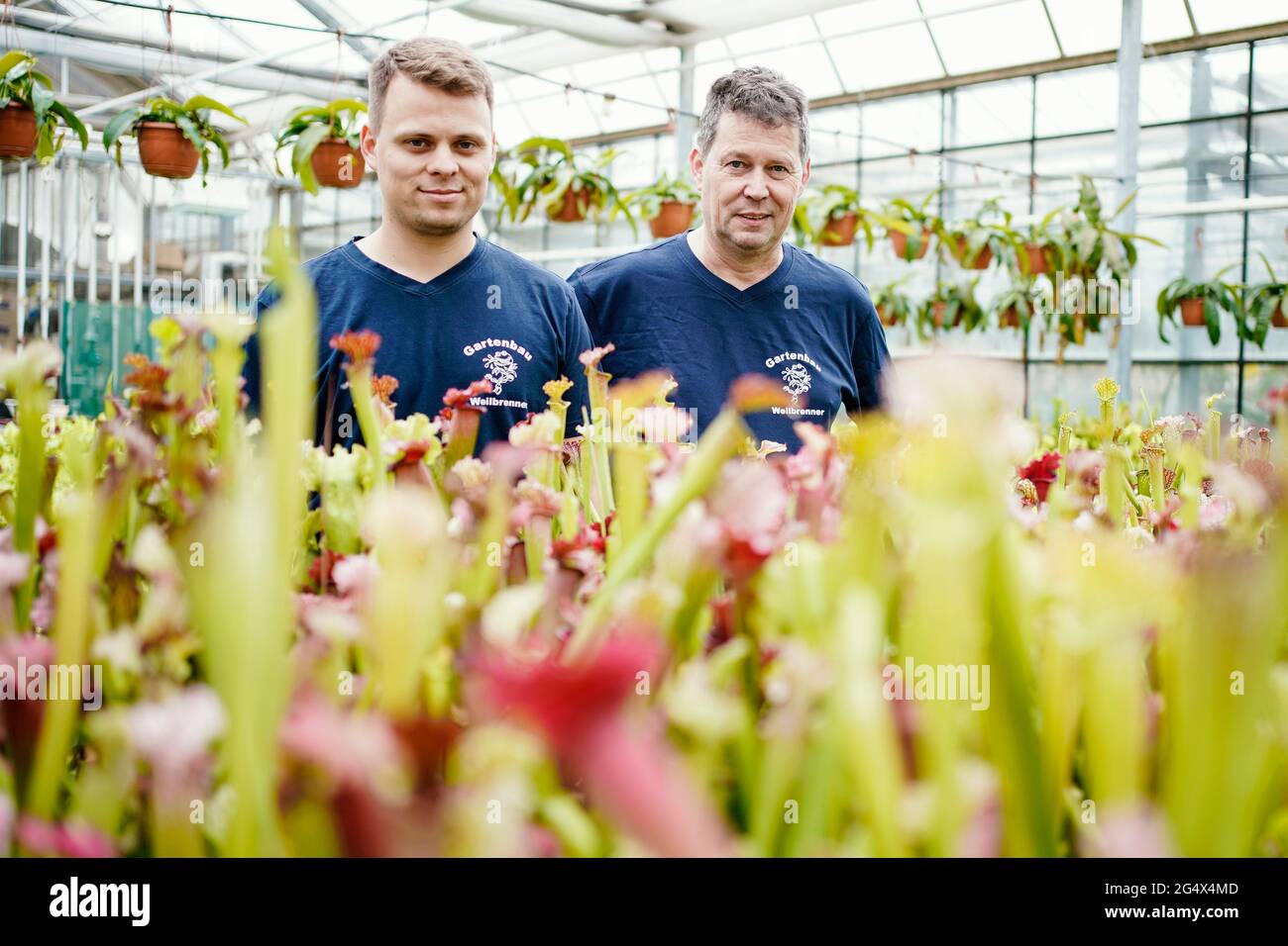 Freinsheim, Germany. 07th June, 2021. Bernd (r) and Philipp Weilbrenner