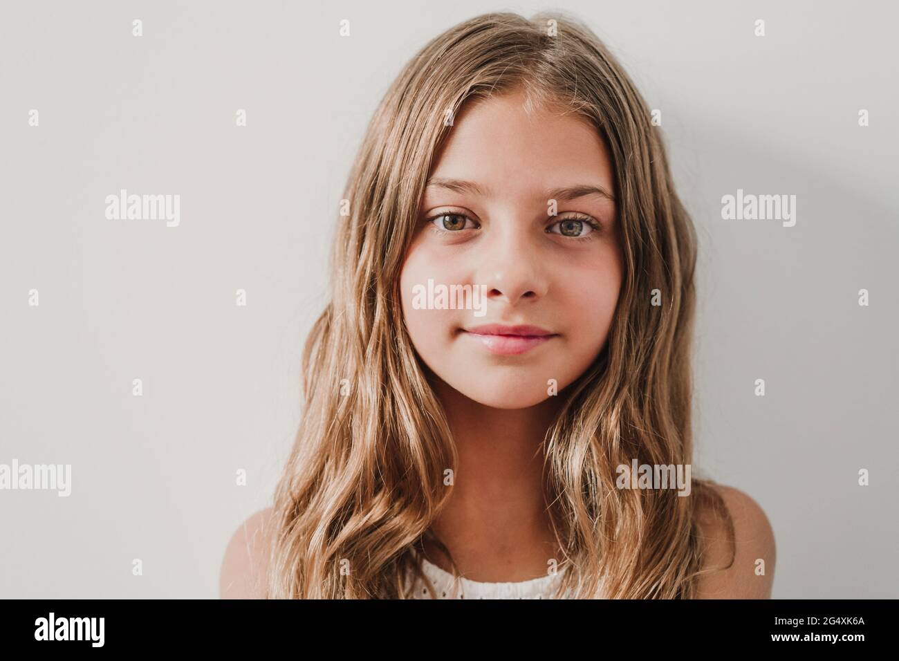 Girl long hair in white hi-res stock photography and images - Alamy