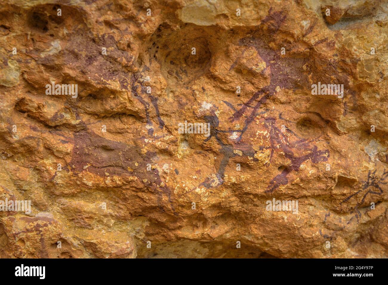 Cave paintings of Abrics de l'Ermita, near the Ermita de la Pietat ...
