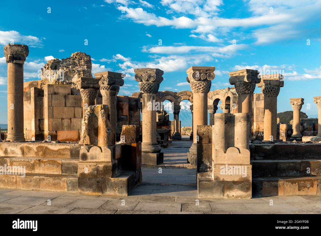 Zvartnots temple, ruins on a sunny day - a tourist attraction of Armenia Stock Photo