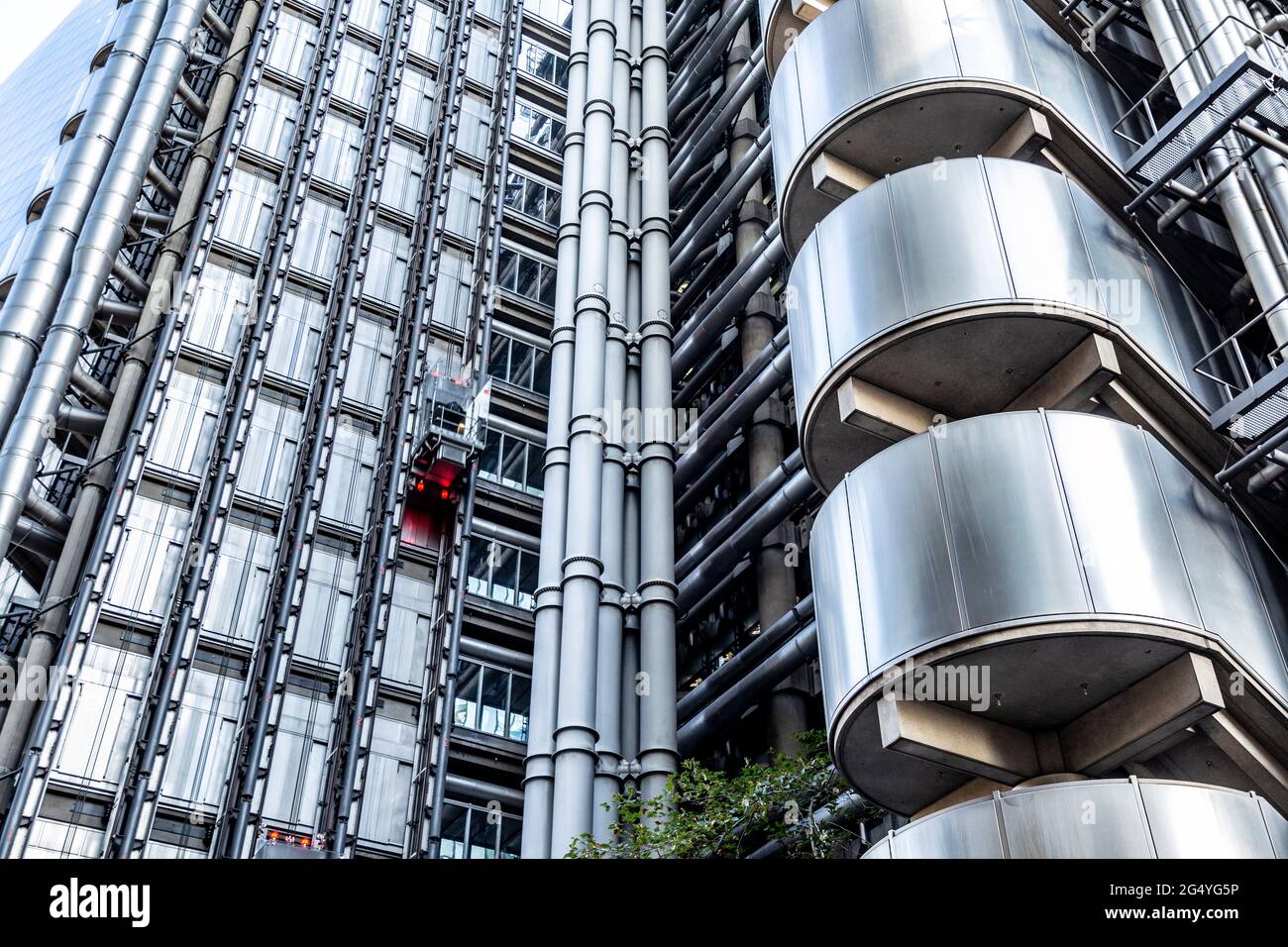 Exterior of bowellist Lloyds Buiding in the City of London, London, UK Stock Photo