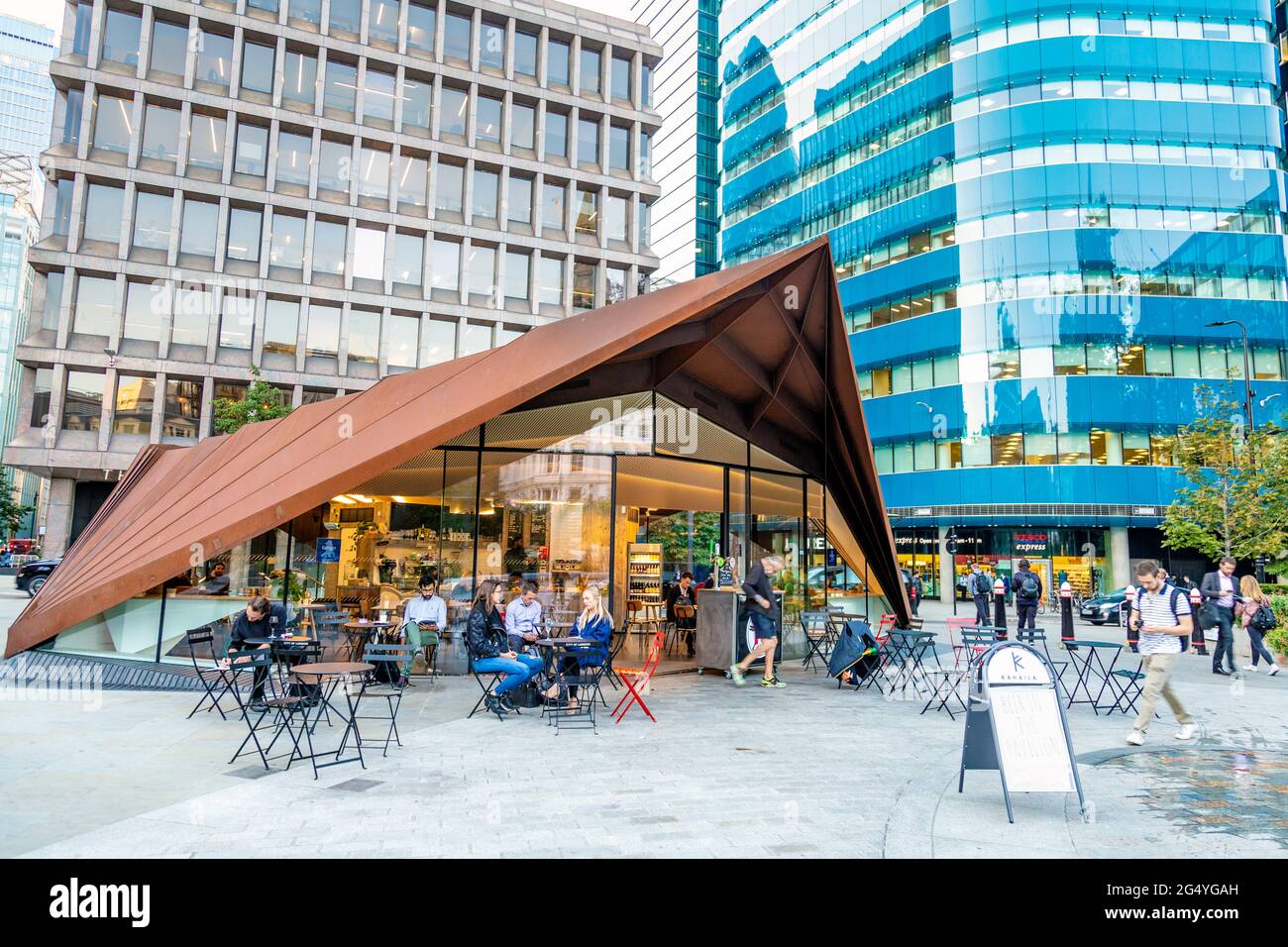 Aldgate square london hi-res stock photography and images - Alamy