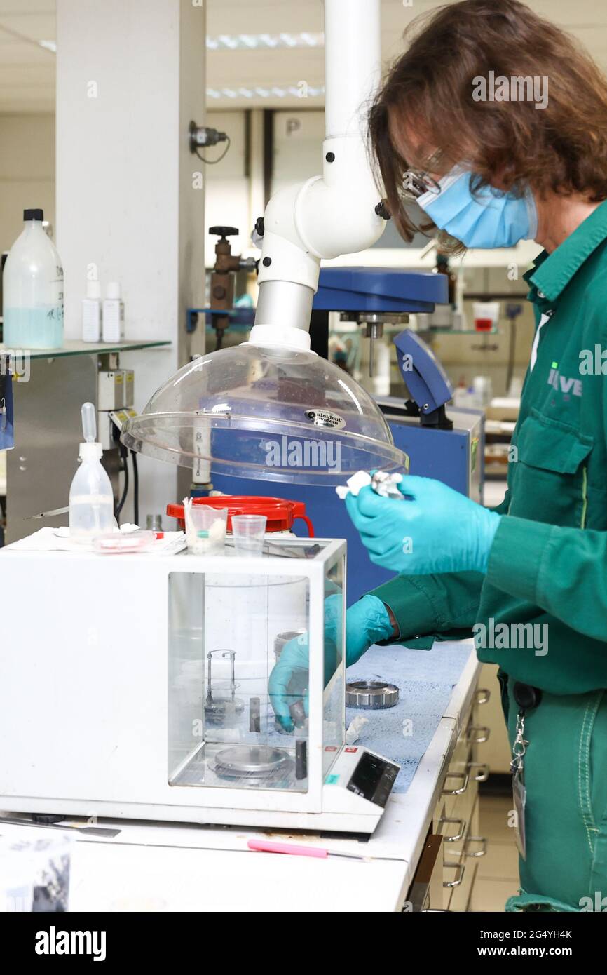 A general image of the Indaver testing labo pictured during a press moment on the processing of waste containing PFAS chemicals in a rotary kiln, at t Stock Photo