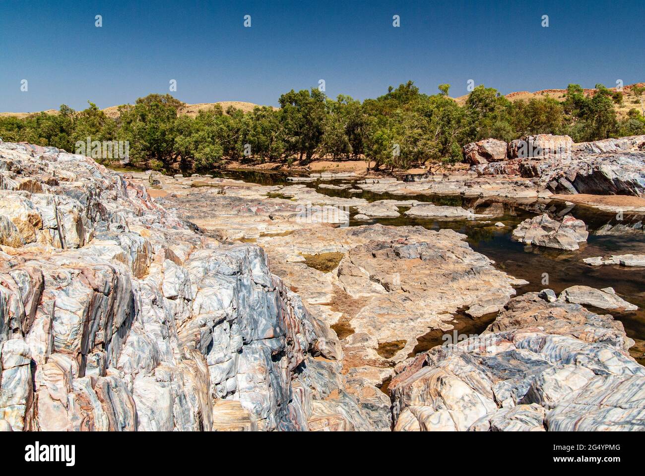 MARBLE BAR POOL, MARBLE BAR, PILBARA, WESTERN AUSTRALIA, AUSTRALIA Stock Photo Alamy MARBLE BAR POOL, MARBLE BAR, PILBARA, WESTERN AUSTRALIA, AUSTRALIA Stock Photo Alamy