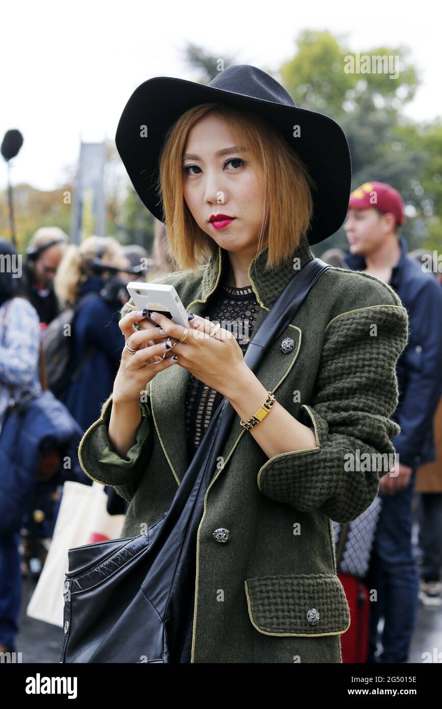 Paris Fashion Week Paris France Stock Photo Alamy