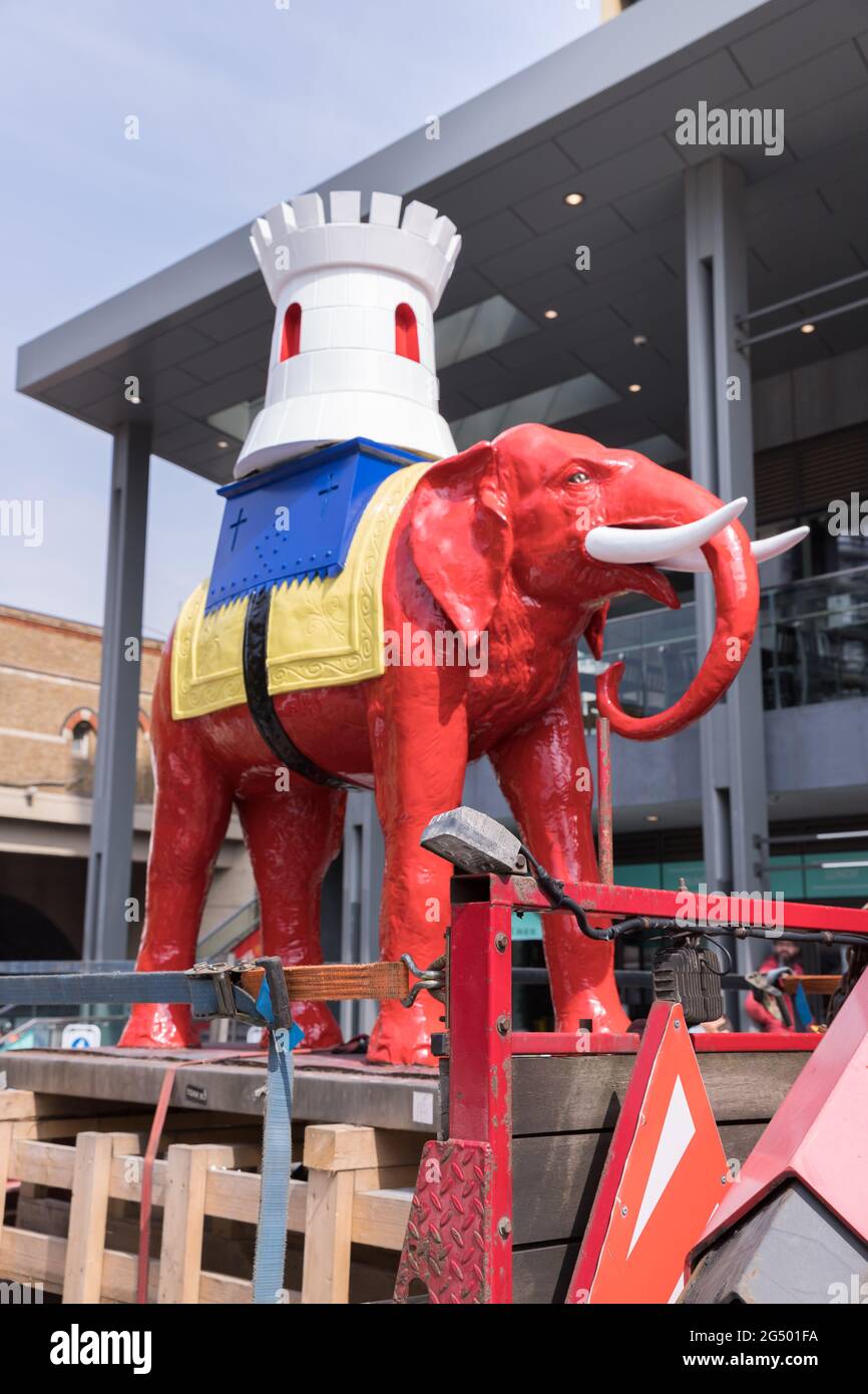 Return of the iconic elephant and castle to the area its symbolises