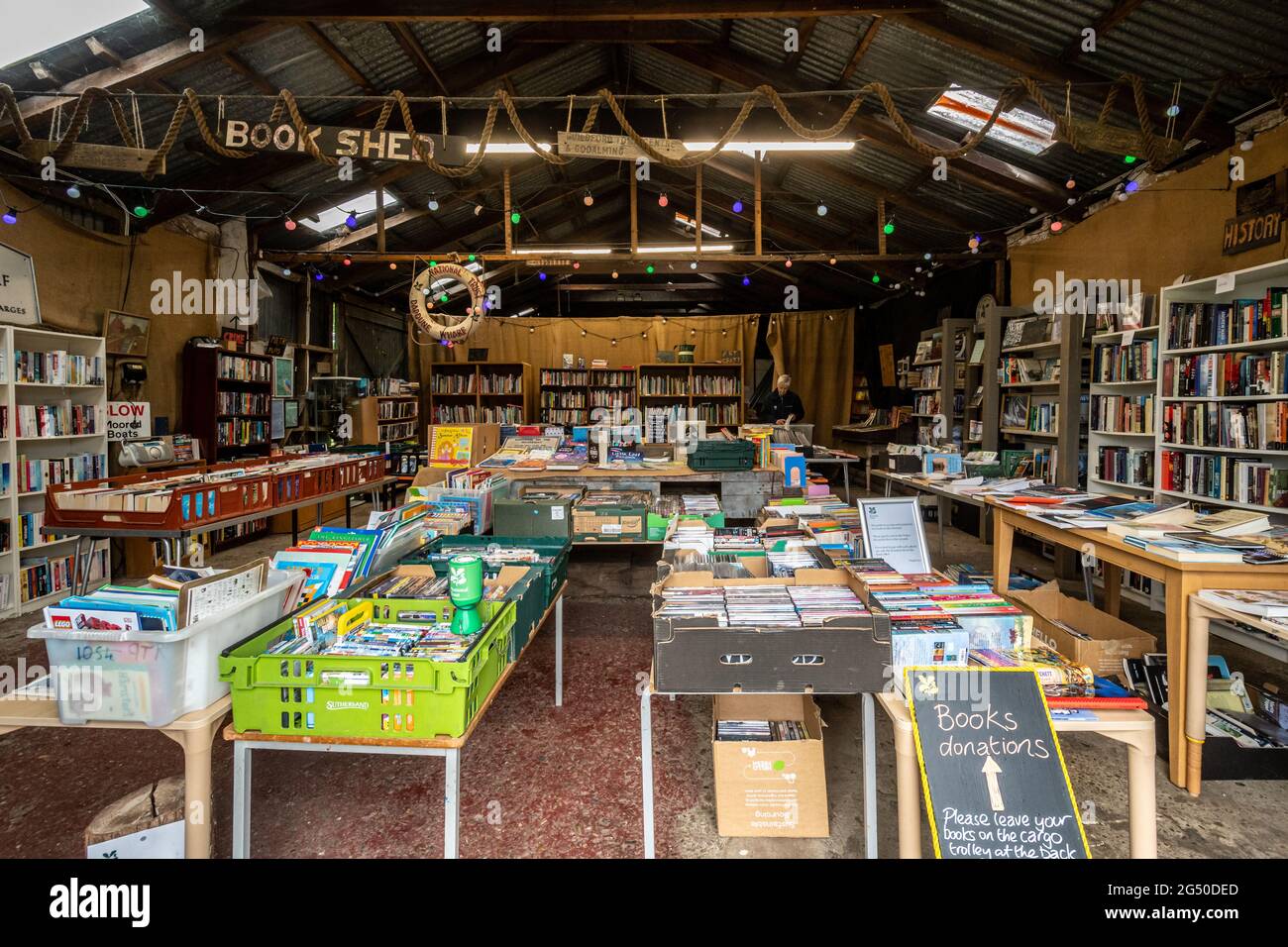 Second hand at Dapdune Wharf in Guildford, Surrey, England, UK