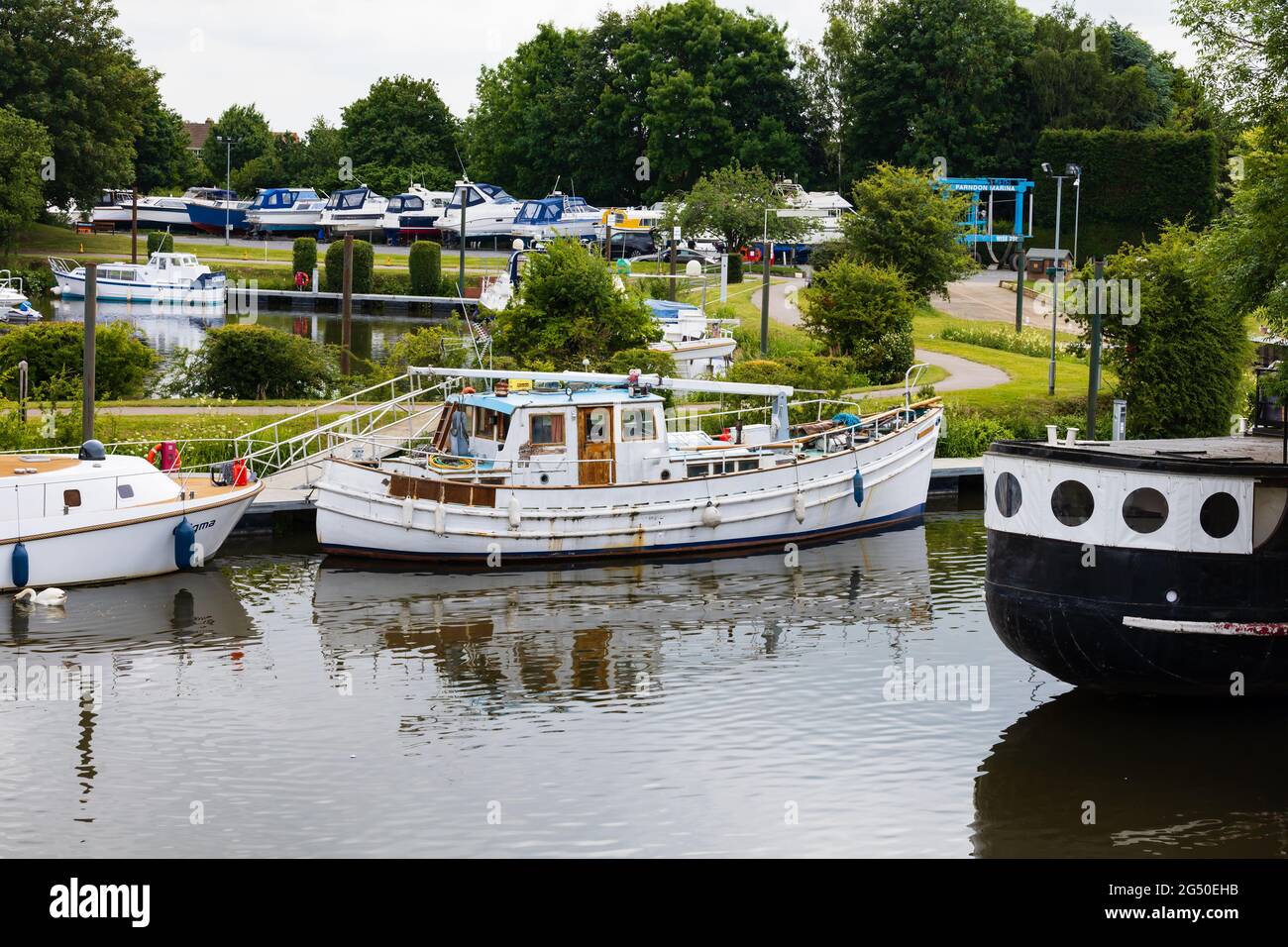 Boats moored in Farndon Marina, near Newark, Nottinghamshire, England. Stock Photo