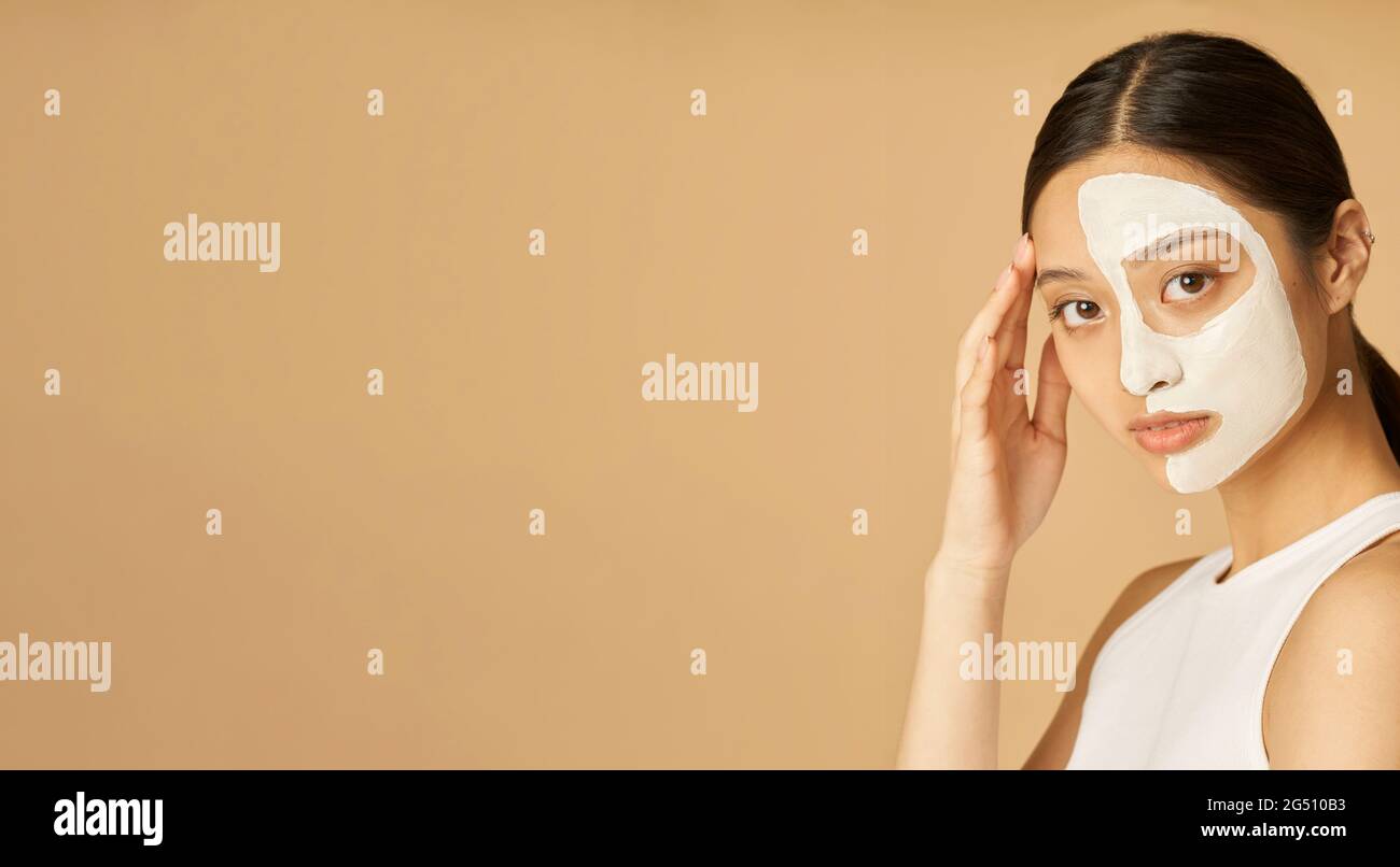 Asian woman beauty face mask hi-res stock photography and images - Alamy