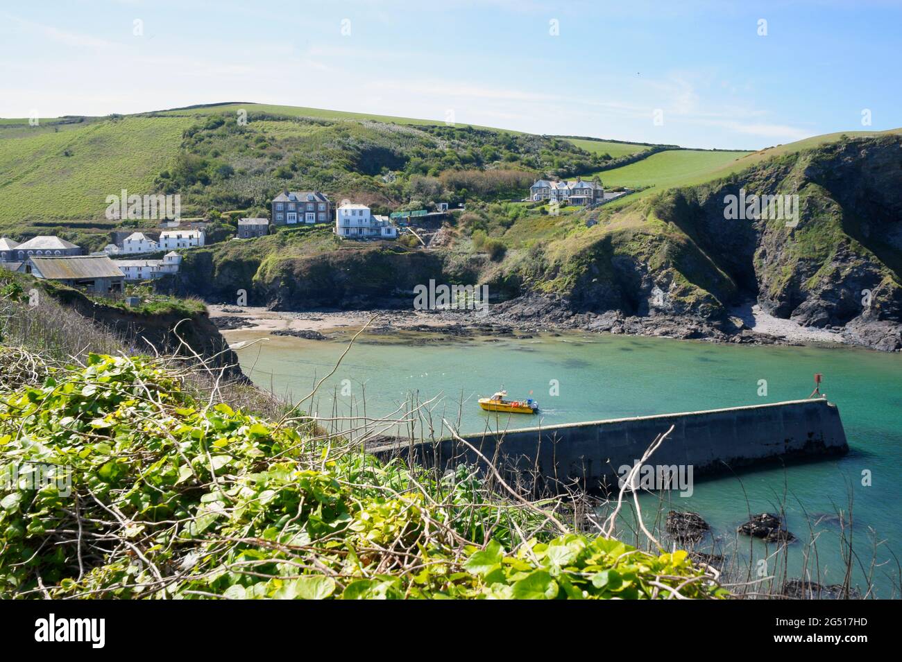 Port Isaac Harbour in North Cornwall Stock Photo Alamy