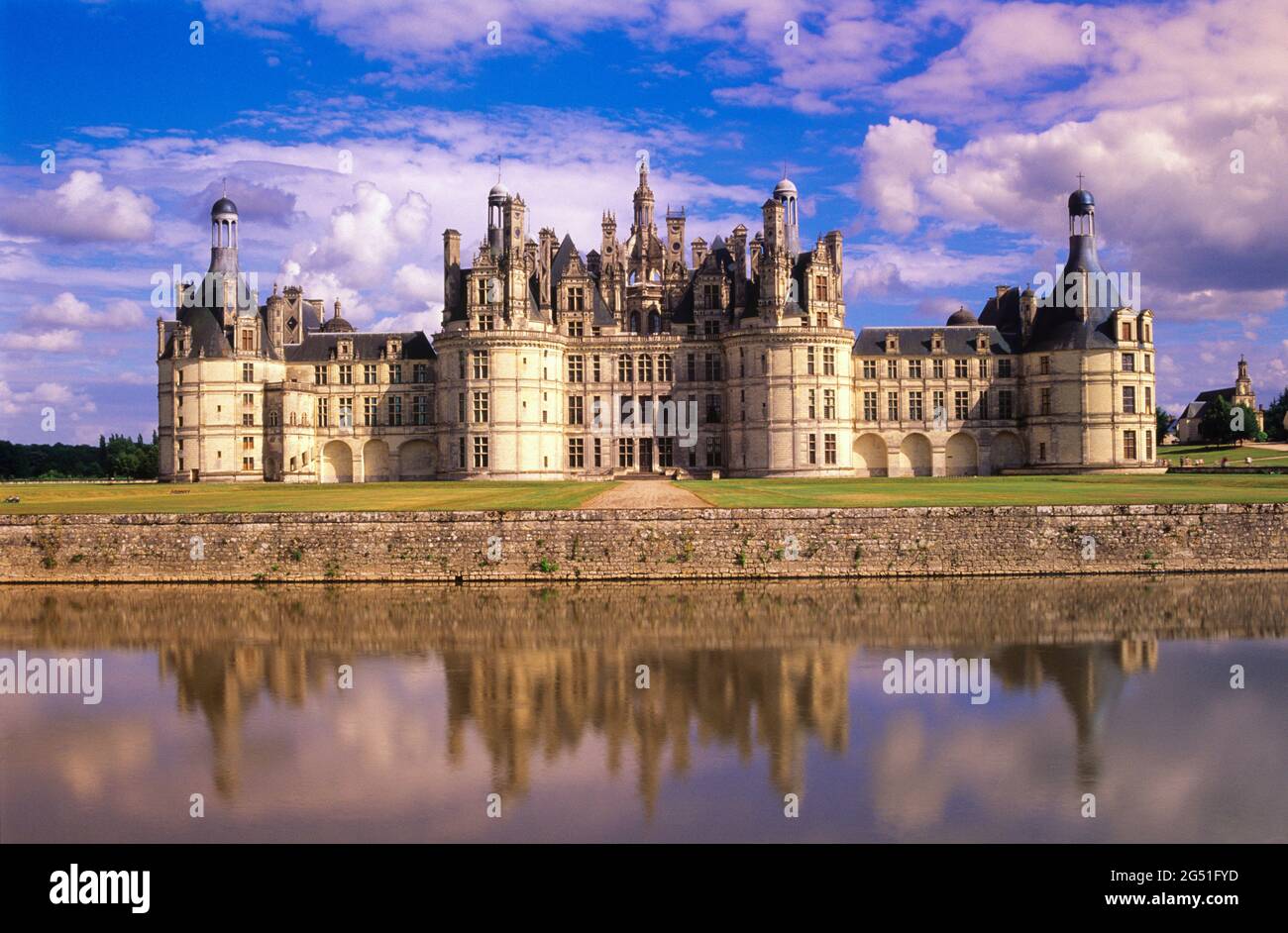 View of Chateau Chambord behind moat,  Chambord, Loir-et-Cher, France Stock Photo