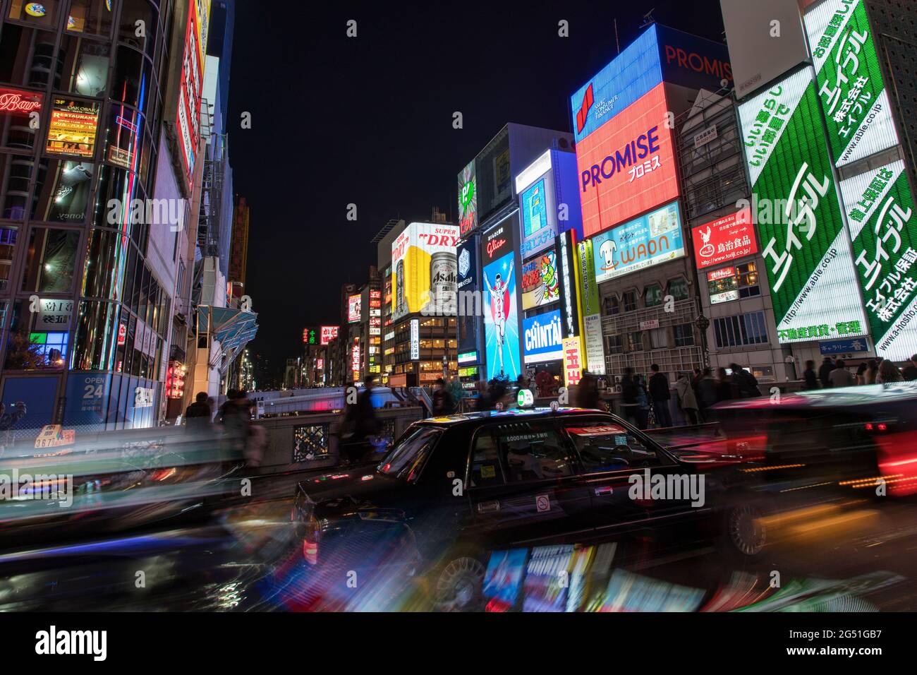 Nightlife and neon signs in Dotonburi, Osaka, Japan Stock Photo