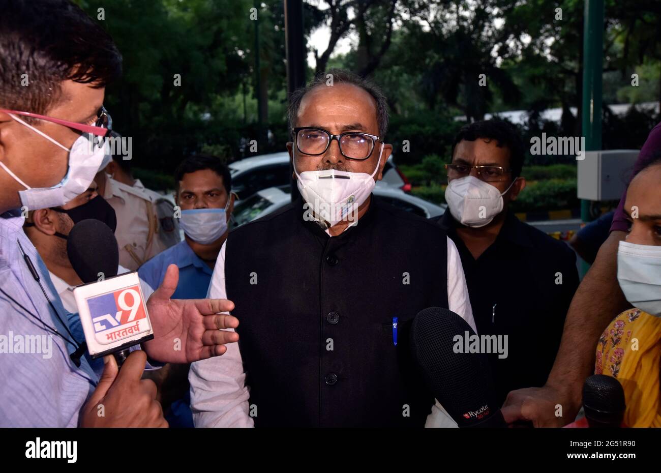 NEW DELHI, INDIA - JUNE 24: Former Deputy CM J&K and BJP Leader Nirmal Singh speaks to media outside PM House after meeting of Prime Minister Narendra Modi with the leaders of Jammu and Kashmir on June 24, 2021 in New Delhi, India. This is the first high level interaction to be held between the central government and Kashmir's political leadership since 2019, when the former scrapped Article 370 and 35A, which gave special status to J-K and its people. Aftter around three-hour-long talks with Jammu and Kashmir political leaders, Prime Minister Narendra Modi said delimitation has to happen at q Stock Photo