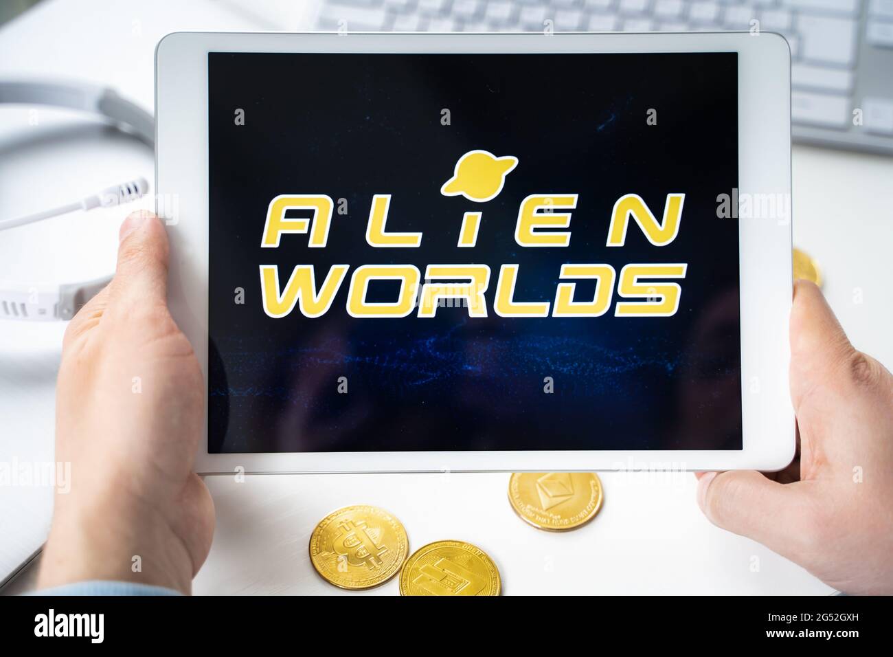 Alien worlds game hi-res stock photography and images - Alamy