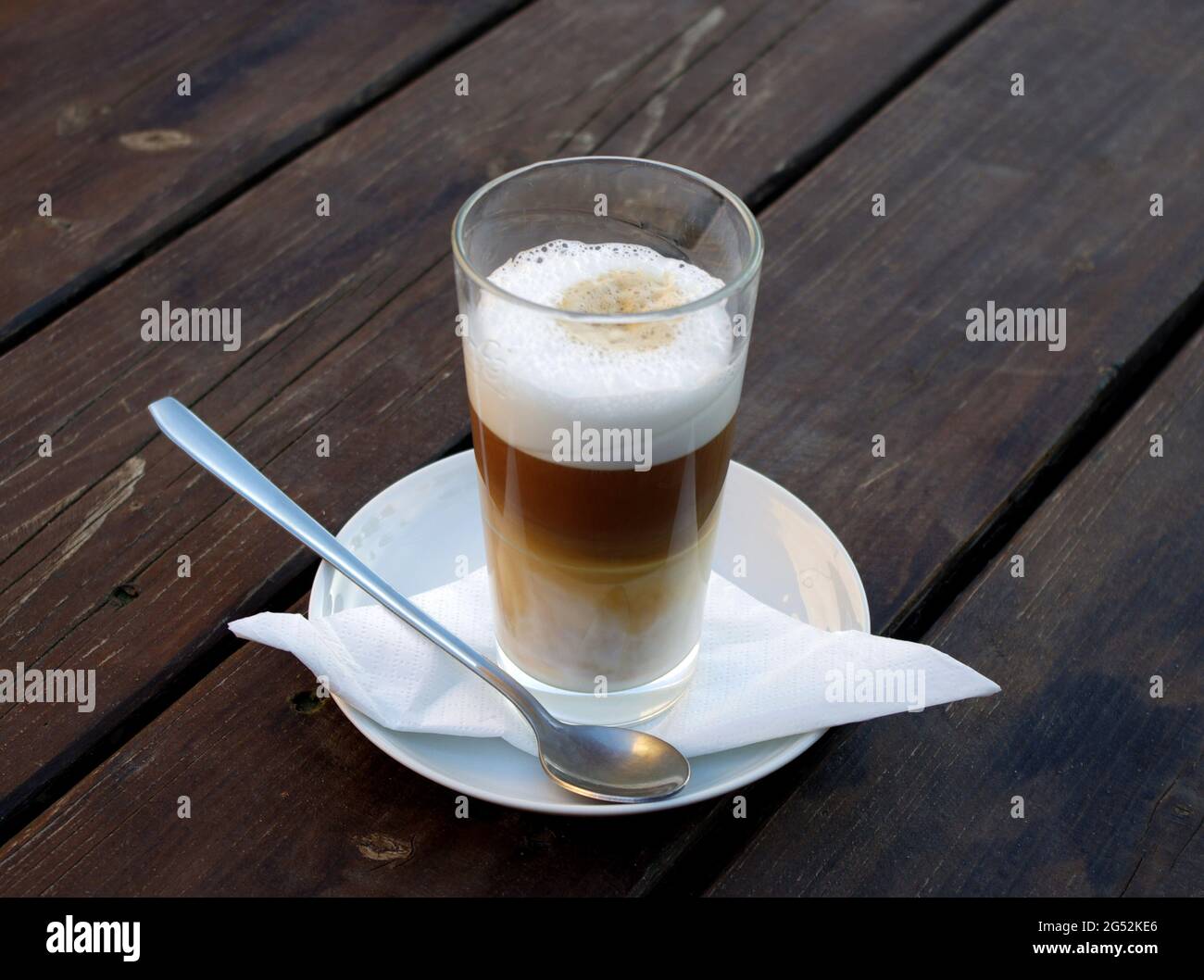 Latte macchiato hi-res stock photography and images - Alamy