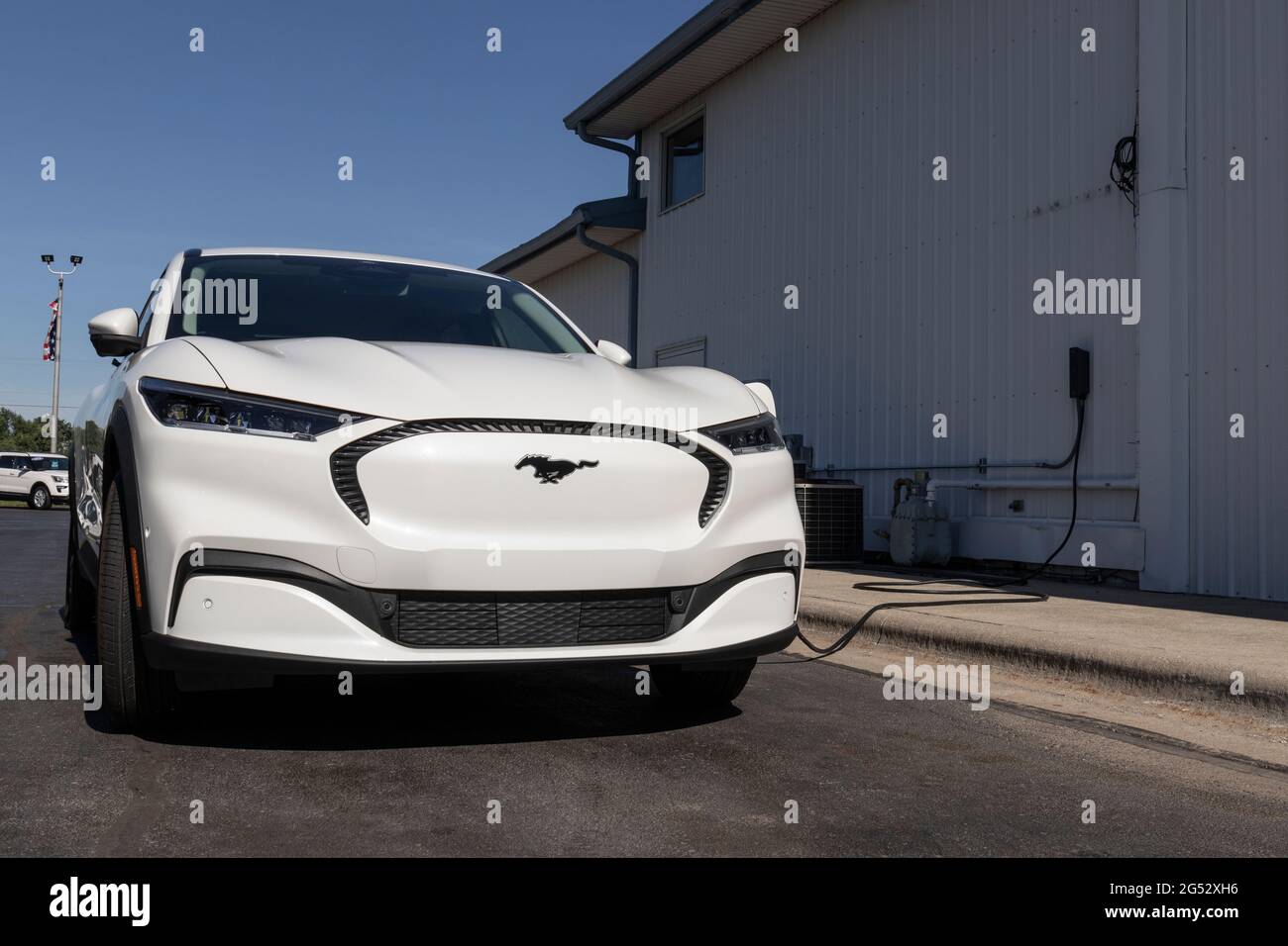 Silver Lake Circa June 21 Ford Mustang Mach E Suv Display At A Charging Station The Mustang Mach E Is Ford S First All Electric Crossover And Ha Stock Photo Alamy Silver Lake Circa June 21 Ford Mustang Mach E Suv Display At A Charging Station The Mustang Mach E Is Ford S First All Electric Crossover And Ha Stock Photo Alamy