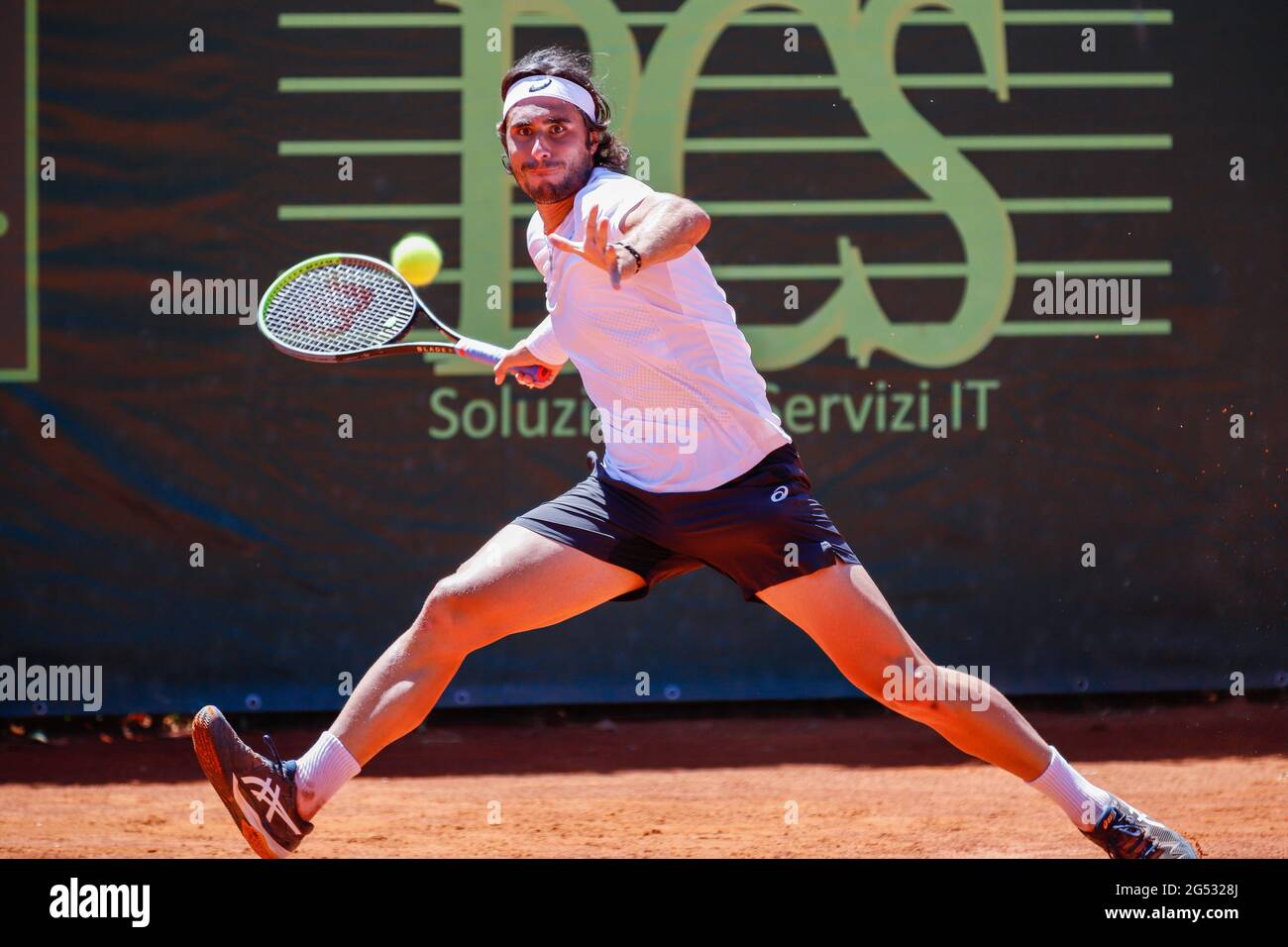 Italian tennis team hi-res stock photography and images - Page 5 - Alamy