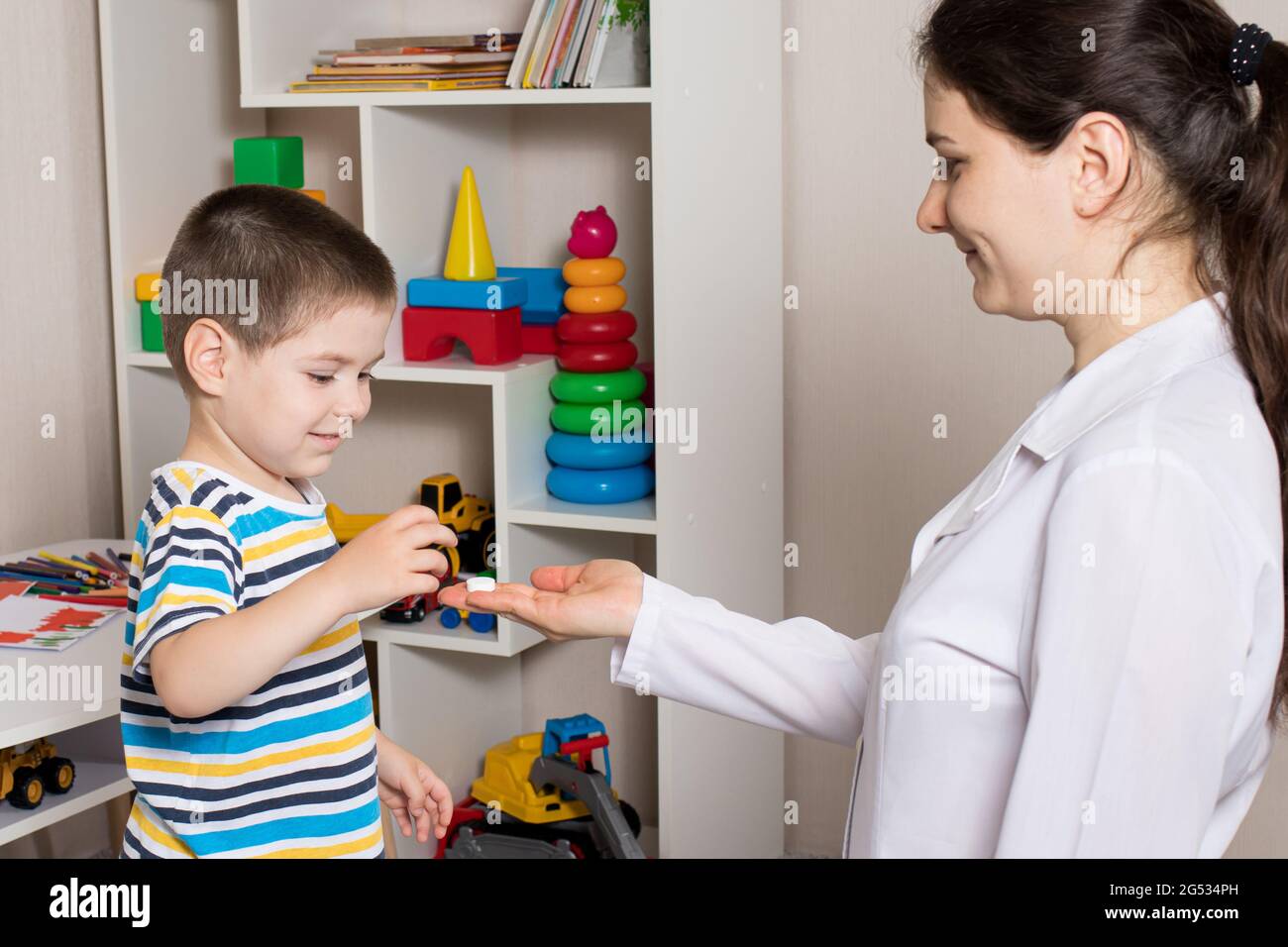 Children Vitamins High Resolution Stock Photography And Images Alamy