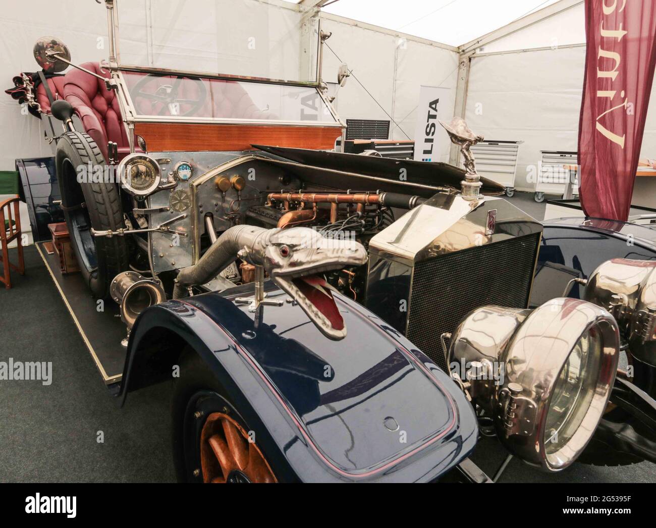 Old bugattis hi-res stock photography and images - Alamy