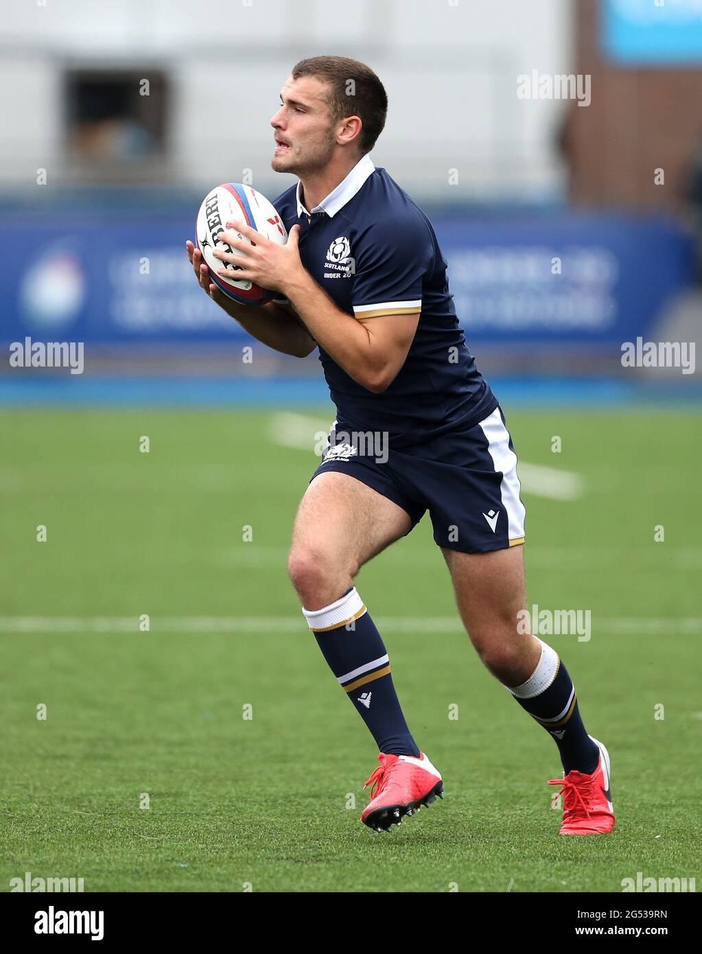 Elliot gourlay hires stock photography and images Alamy