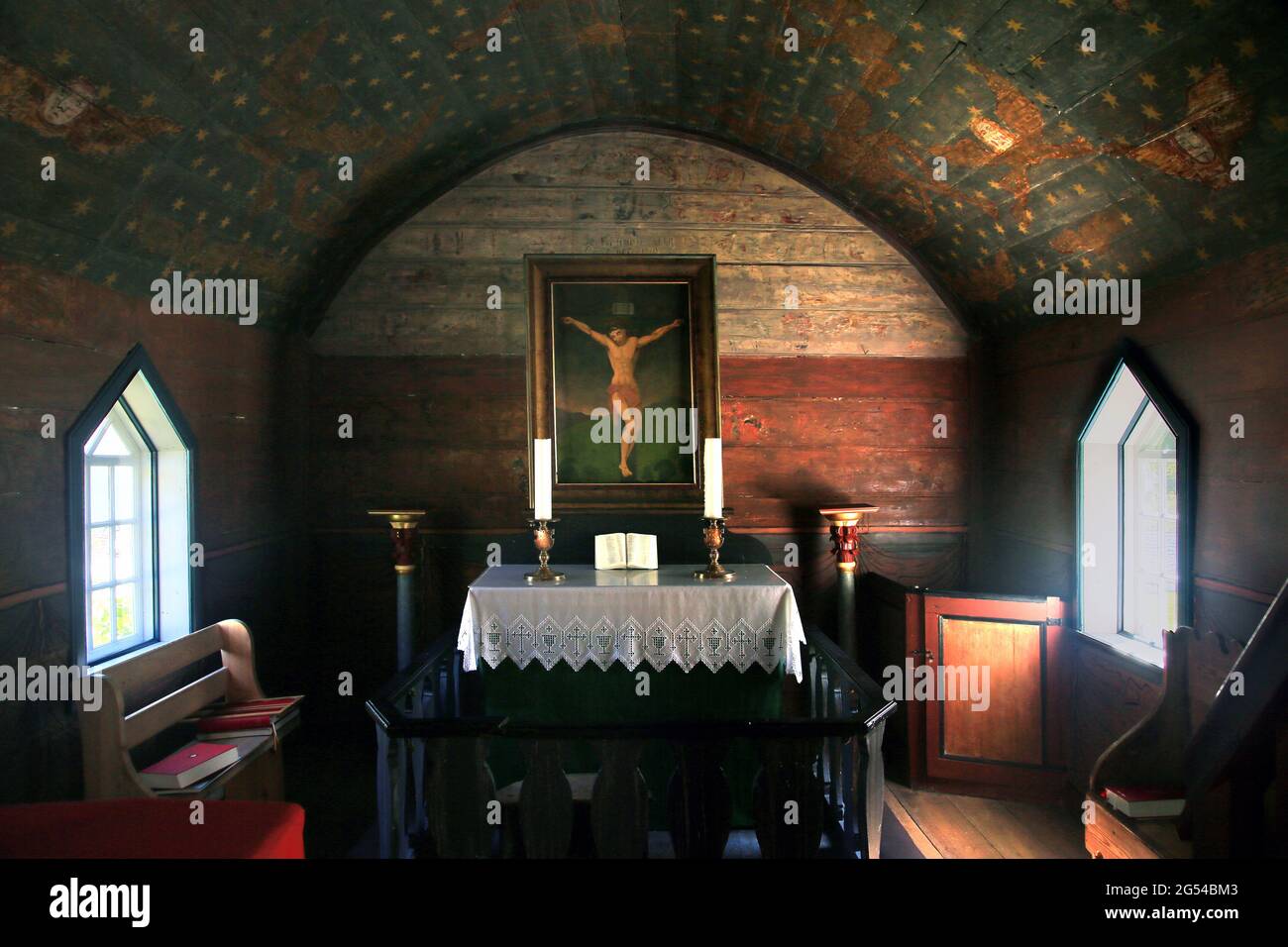 Undredal Stave Church, the smallest church in Europe Stock Photo Alamy