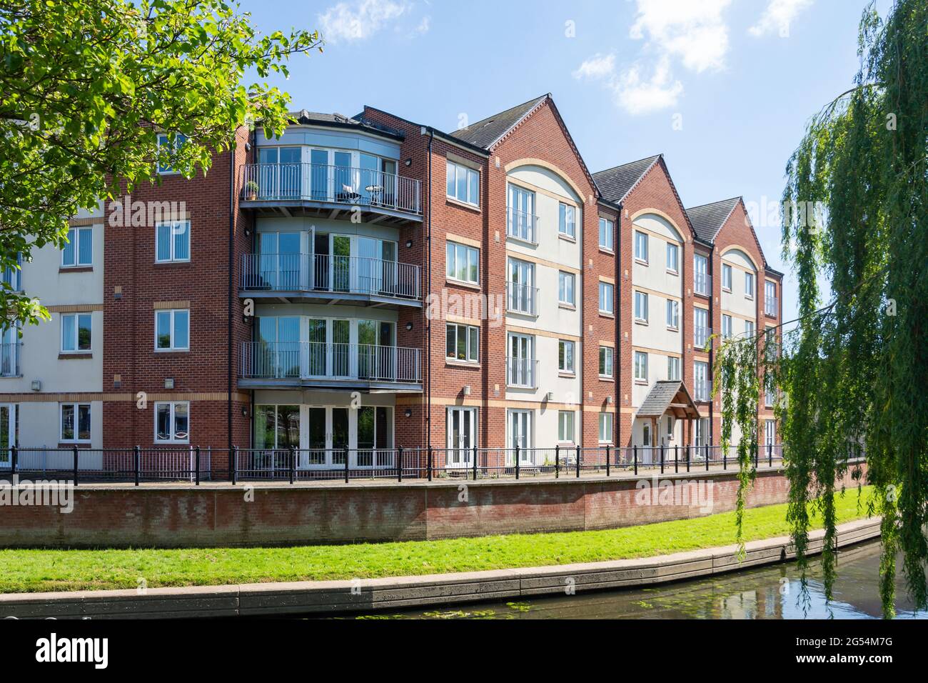 Riverside Mews apartment complex, Mill Bank, Stafford, Staffordshire, England, United Kingdom Stock Photo