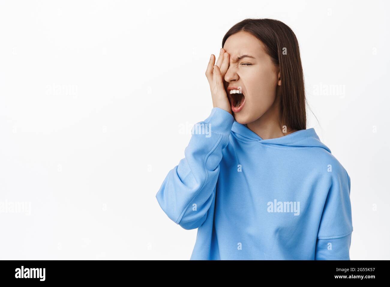 Eye hurts teen hires stock photography and images Alamy