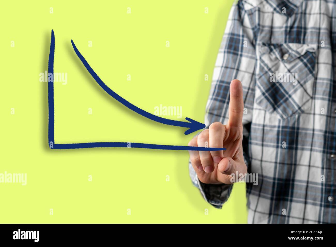 the decrease of business plan graph, hand paint a line Stock Photo - Alamy