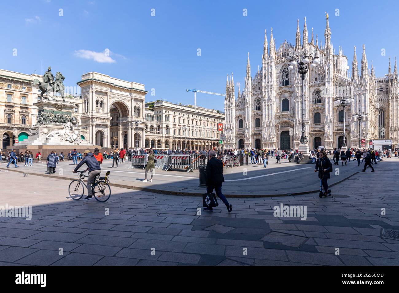 Milan Italy September 7 2017 Facade Stock Photo 712532167