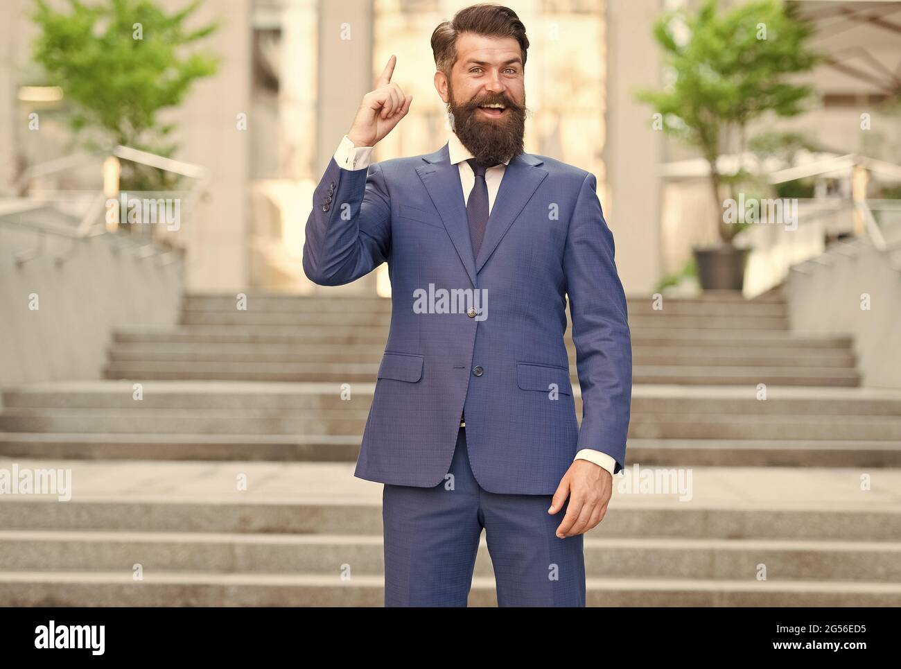 20 Trending Groom's Suit Ideas for 2022 Weddings | Blue suit wedding, Blue  tuxedo wedding, Wedding suits men black
