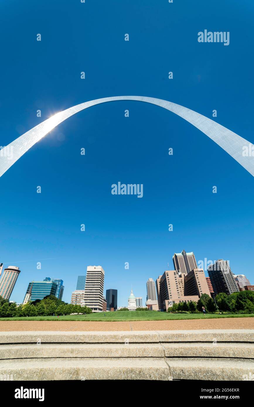 Image of the Gateway Arch, Gateway Arch National Park, St. Louis ...