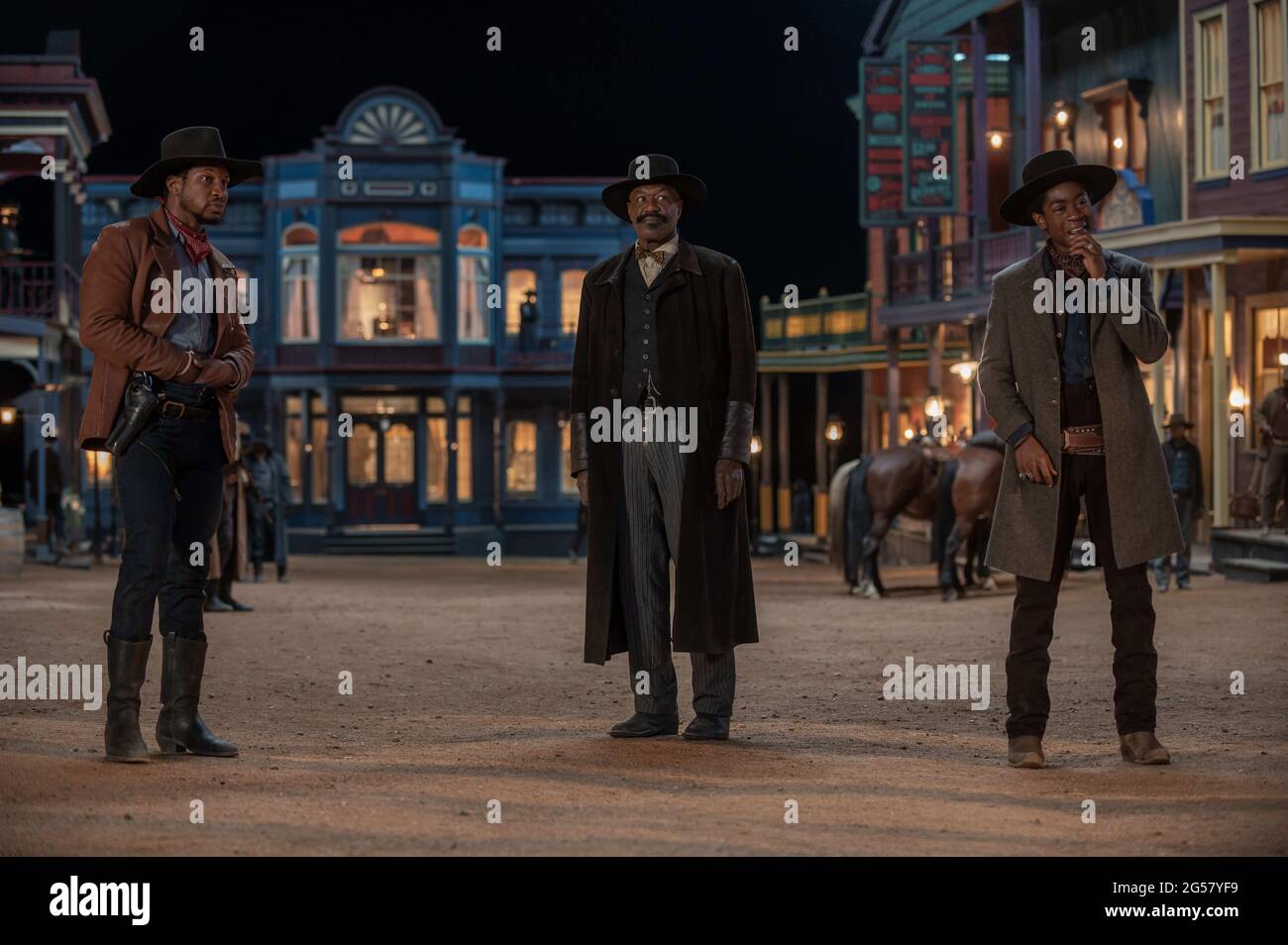 RELEASE DATE: 2021 TITLE: The Harder They Fall STUDIO: Netflix DIRECTOR: Jeymes Samuel PLOT: When an outlaw discovers his enemy is being released from prison, he reunites his gang to seek revenge in this Western. STARRING: JONATHAN MAJORS as Nat Love, DELROY LINDO, RJ CYLER as Jim Beckworth. (Credit Image: © Netflix/Entertainment Pictures) Stock Photo