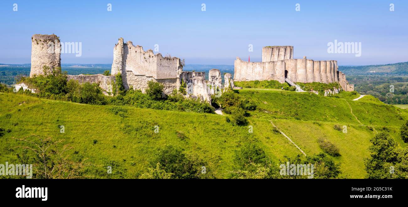 Panoramic view of the ruins of Château-Gaillard, a medieval fortified castle built in Normandy by Richard the Lionheart in the 12th century. Stock Photo