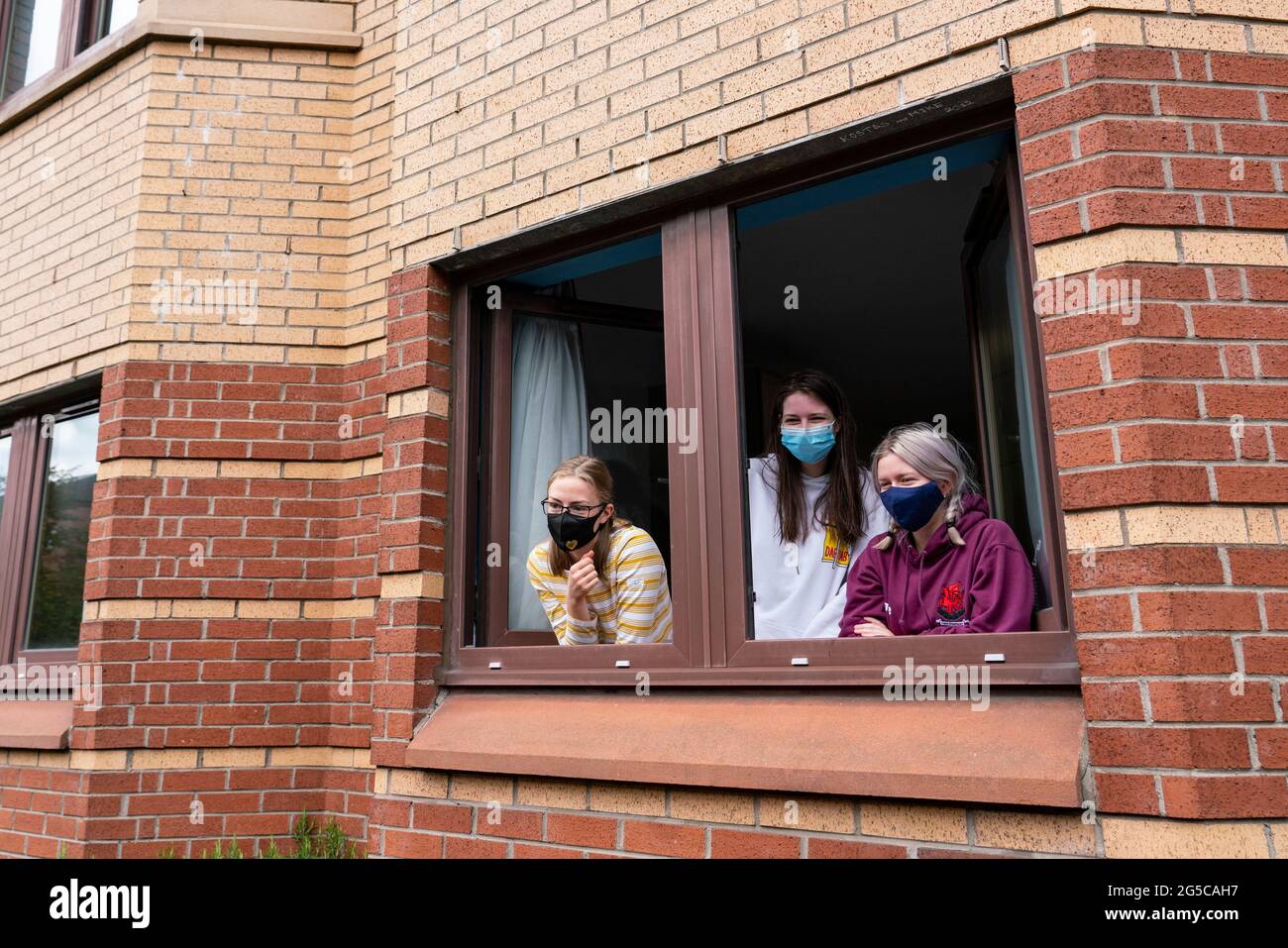 Glasgow University students self isolating at home in Cairncross House a University of Glasgow hall of residence, Glasgow, Scotland, UK Stock Photo