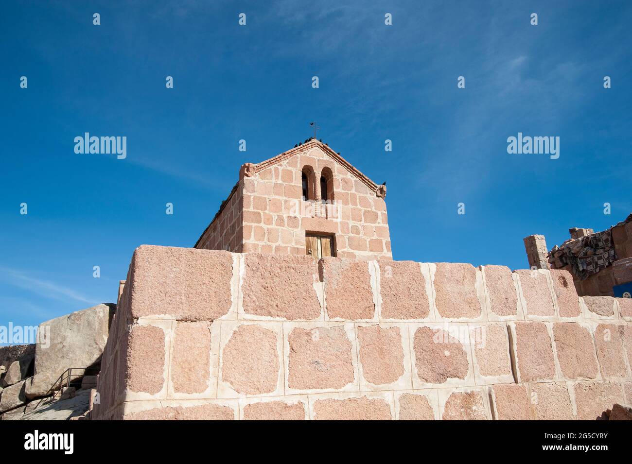 EGYPT, SINAI: The town of Saint Catherine lies 1600m above sea level at the foot of the Sinai mountains. Mostly know for its famous Greek-orthodox mon Stock Photo