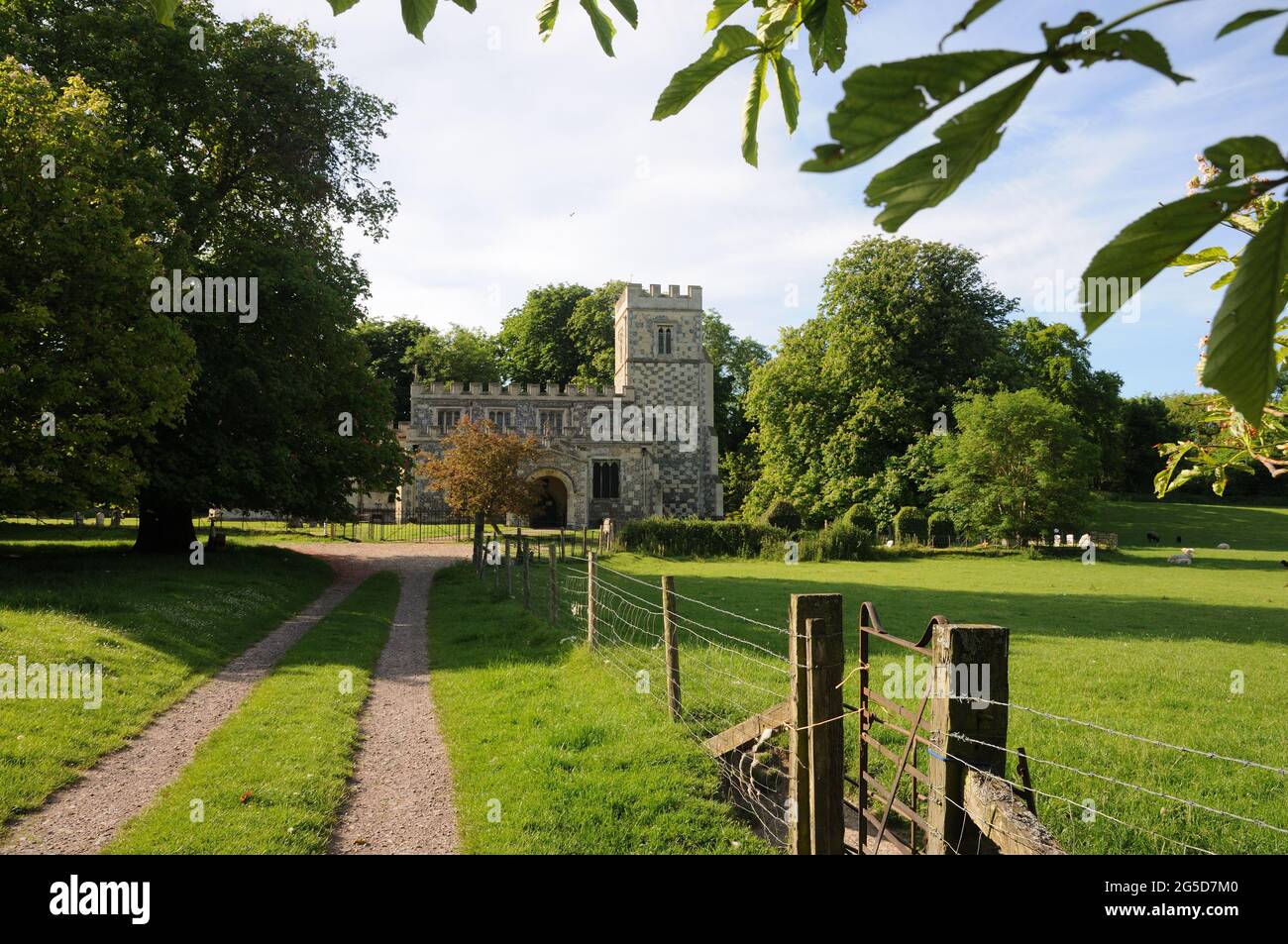 St Mary the Virgin, Drayton Beauchamp, Buckinghamshire Stock Photo Alamy